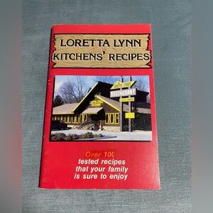 Vintage Loretta Lynn Kitchen’ Recipes EUC rare 1986 over 100 recipes